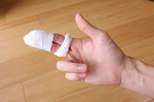 靴磨きに使用する布の種類と巻き方、万能布を安く用意する方法